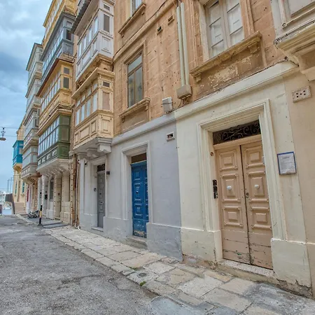 Charming 1br Townhouse Apartment, Old * La Valeta